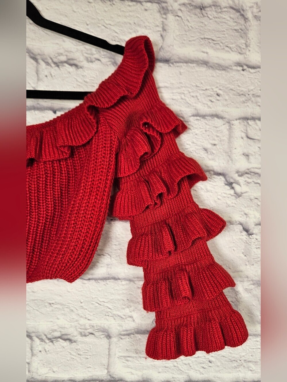 Fashion Nova Red Off Shoulder Ruffle Sleeve Knit Crop Sweater Top L - Picture 4 of 9
